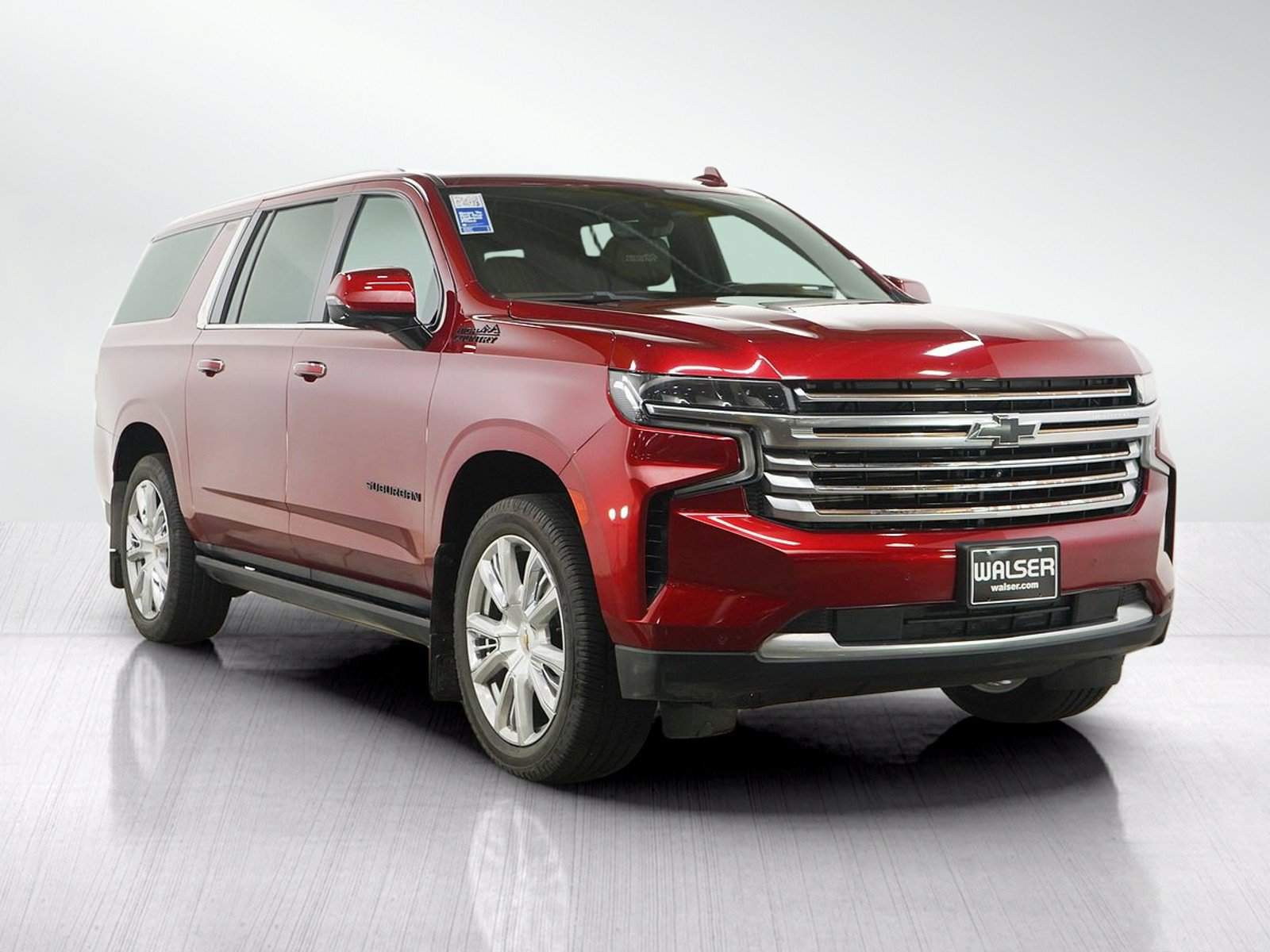Used 2021 Chevrolet Suburban High Country w/ Premium Package AWD/4WD image 8