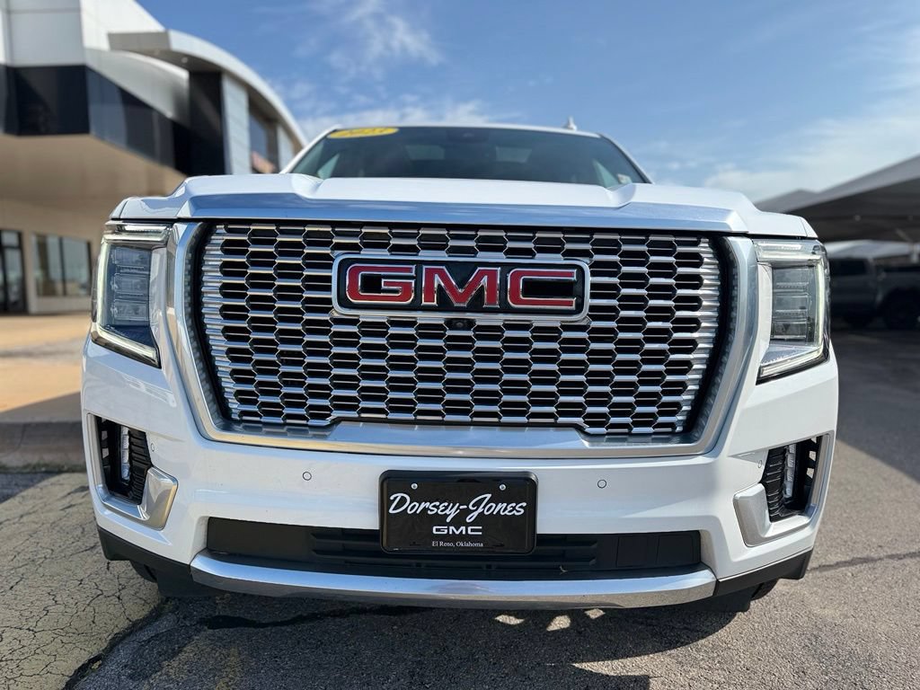 Used 2023 GMC Yukon Denali AWD/4WD image 2