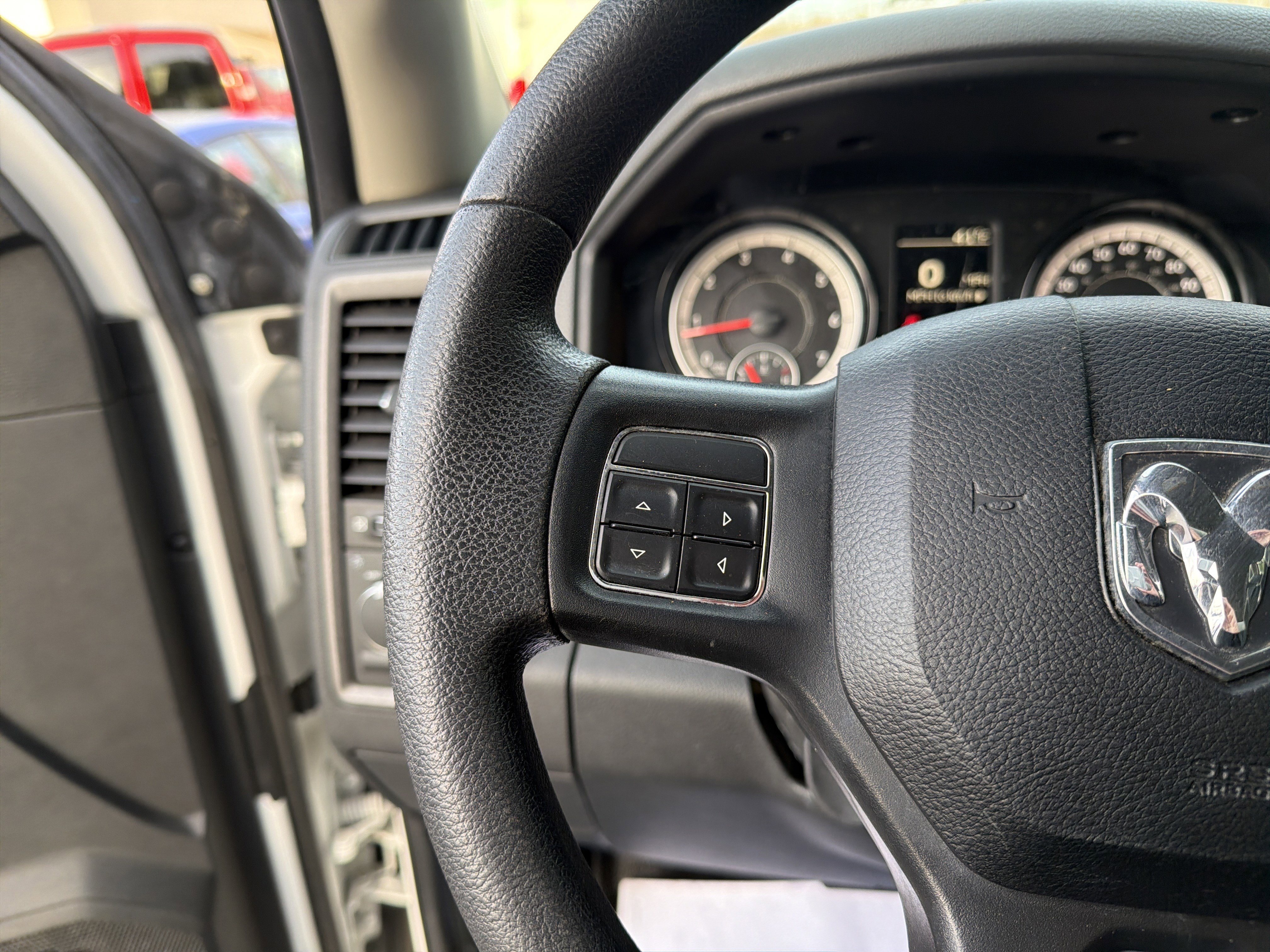 Used 2018 RAM 3500 Tradesman w/ Power & Remote Entry Group image 24