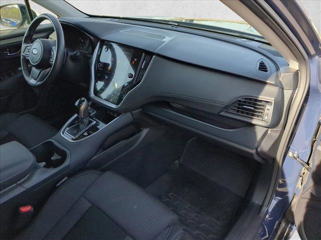 Used 2025 Subaru Outback Premium AWD/4WD image 21
