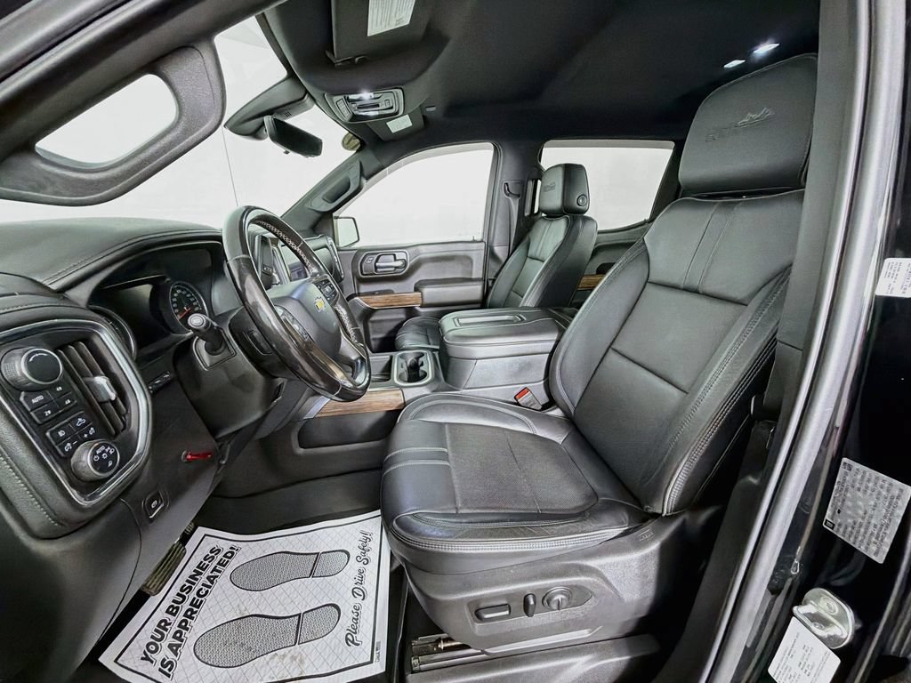 Used 2019 Chevrolet Silverado 1500 High Country w/ Technology Package AWD/4WD image 22