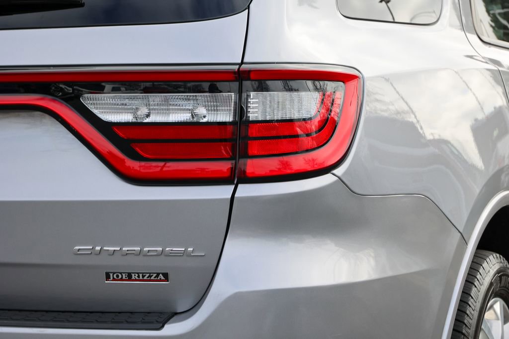 Used 2017 Dodge Durango Citadel w/ Technology Group image 25