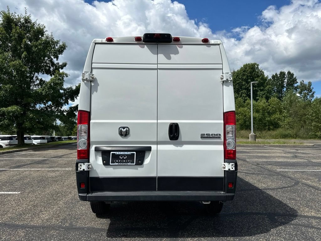 Used 2023 RAM ProMaster 2500 FWD image 8
