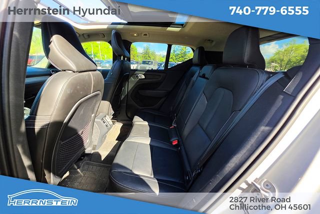 Used 2024 Volvo XC40 B5 Plus w/ Climate Package AWD/4WD image 25