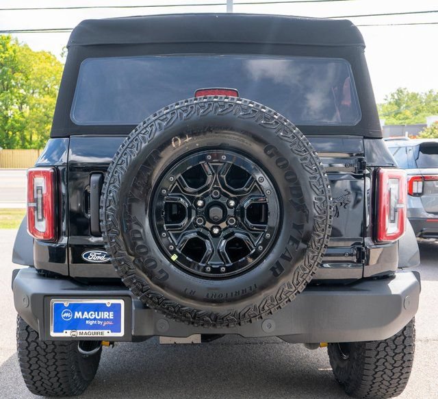 New 2026 Ford Bronco Outer Banks w/ Sasquatch Package AWD/4WD image 6