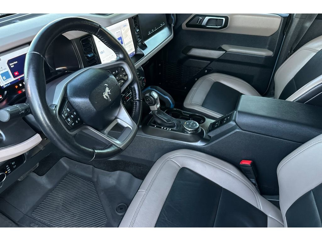 Used 2023 Ford Bronco Wildtrak image 10