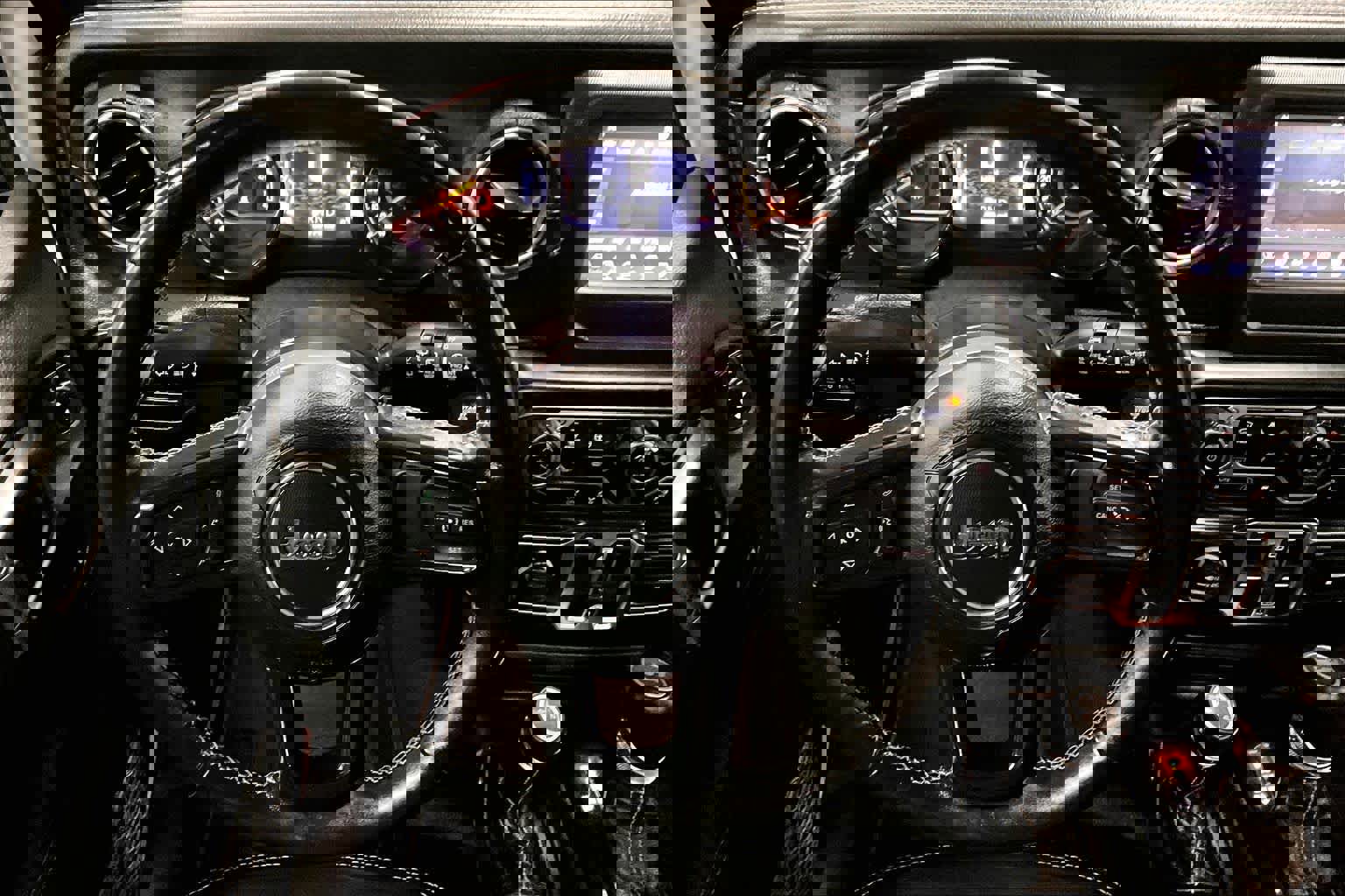 Used 2021 Jeep Wrangler Unlimited Sahara w/ LED Lighting Group image 5