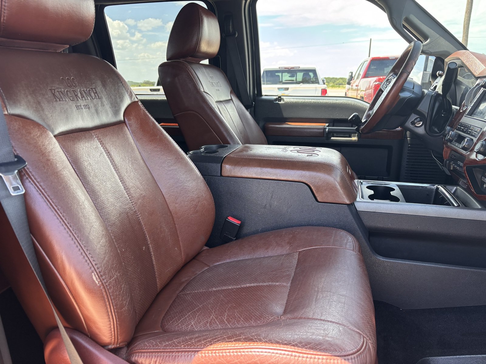 Used 2011 Ford F350 King Ranch w/ King Ranch w/Chrome Pkg AWD/4WD image 17