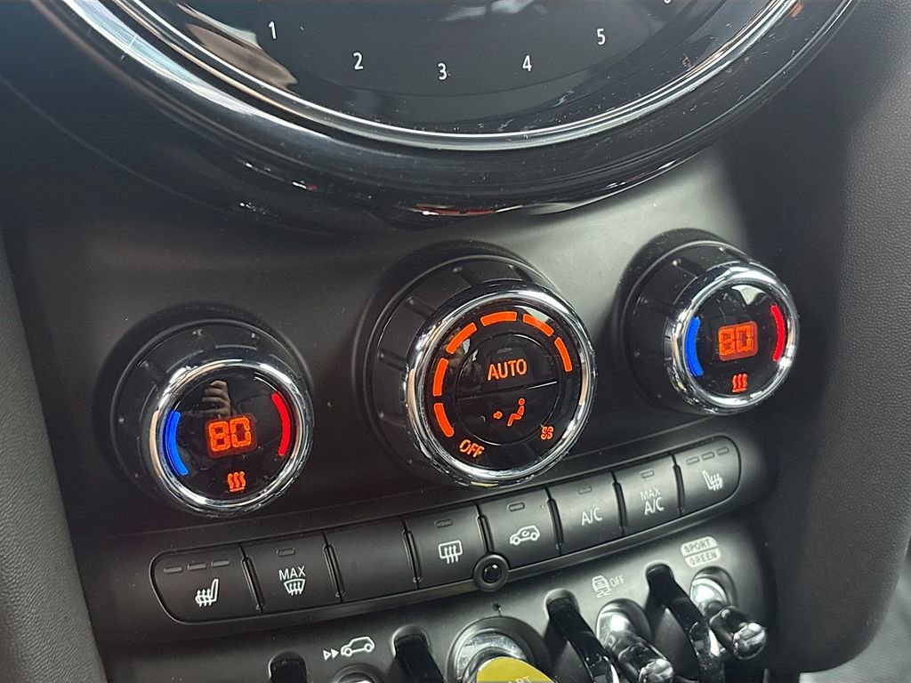 Used 2023 MINI Cooper SE image 16