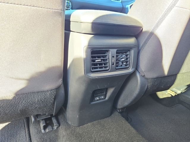 Used 2023 Toyota RAV4 XLE image 30