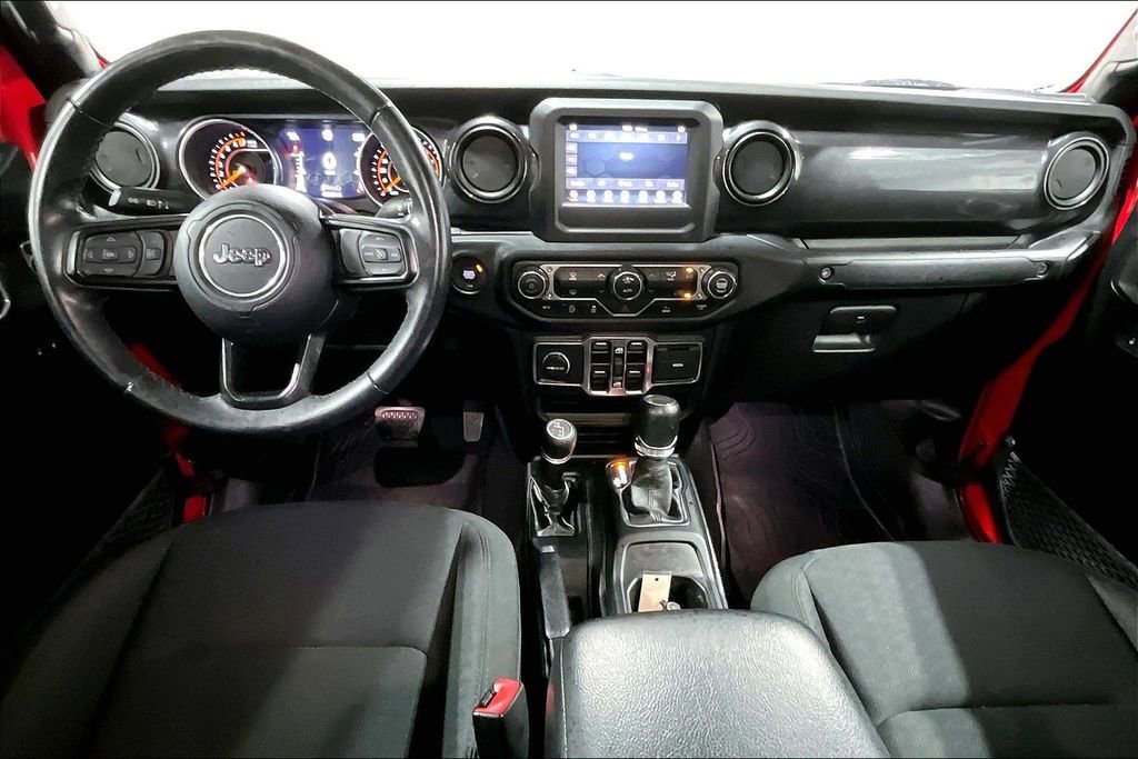 Used 2020 Jeep Gladiator Sport image 18