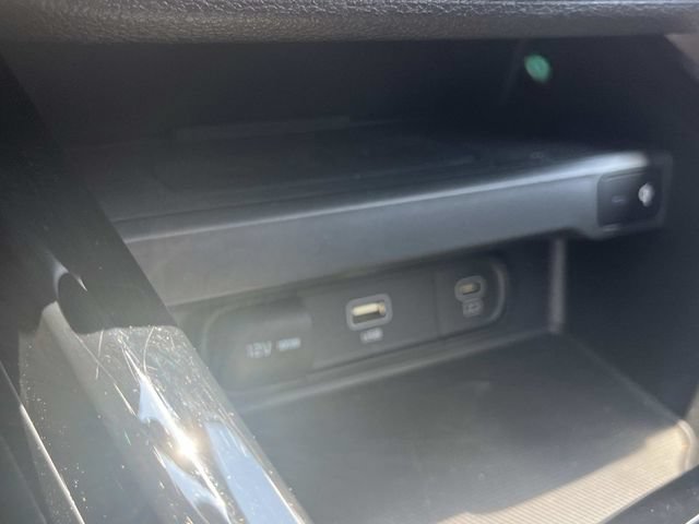 Used 2023 Kia Soul GT-Line w/ GT-Line Technology Package FWD image 39