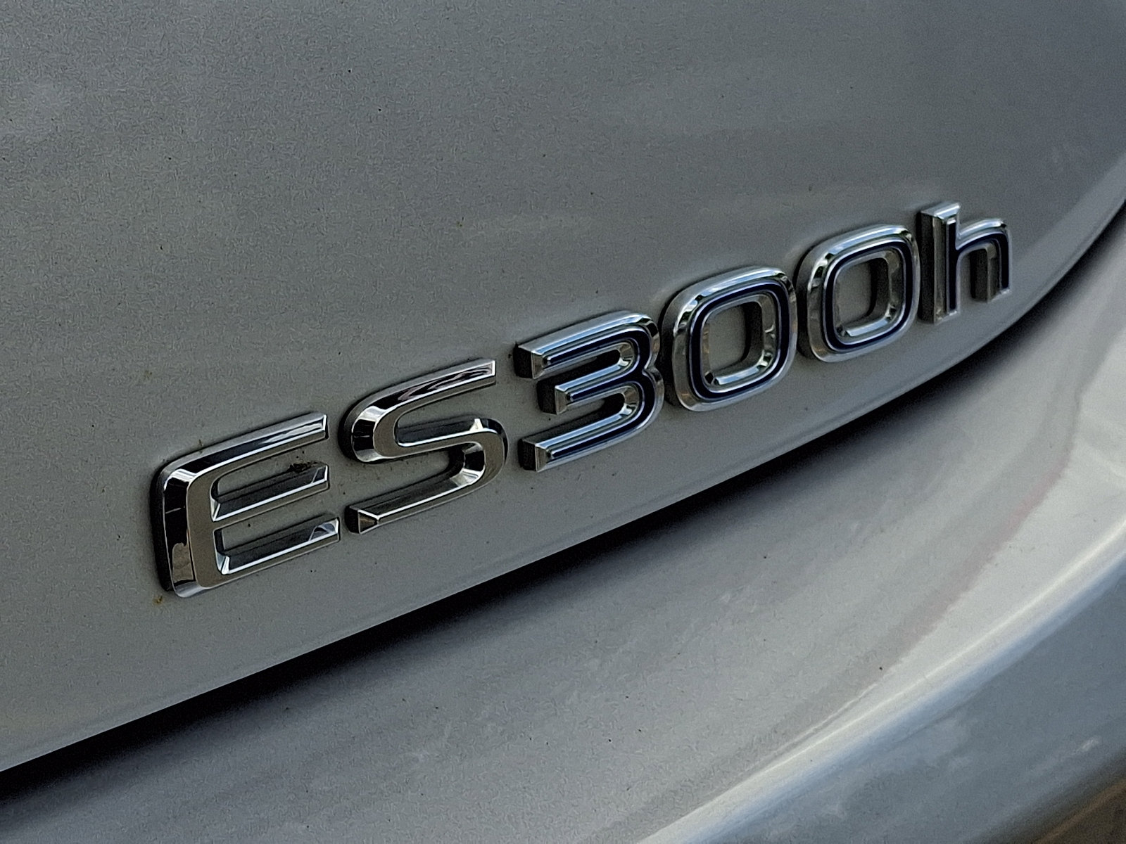 Used 2021 Lexus ES 300h w/ Premium Package FWD image 30