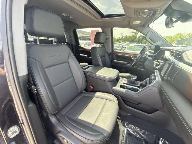 Used 2023 GMC Sierra 1500 Denali w/ Technology Package AWD/4WD image 24