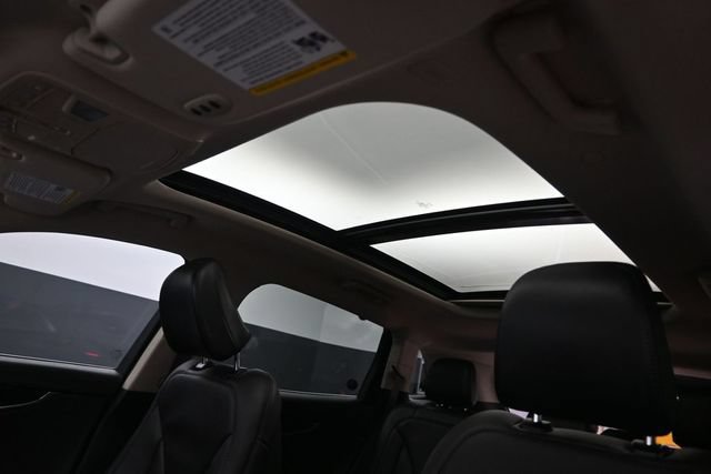 Certified 2023 Lincoln Nautilus Reserve FWD image 19