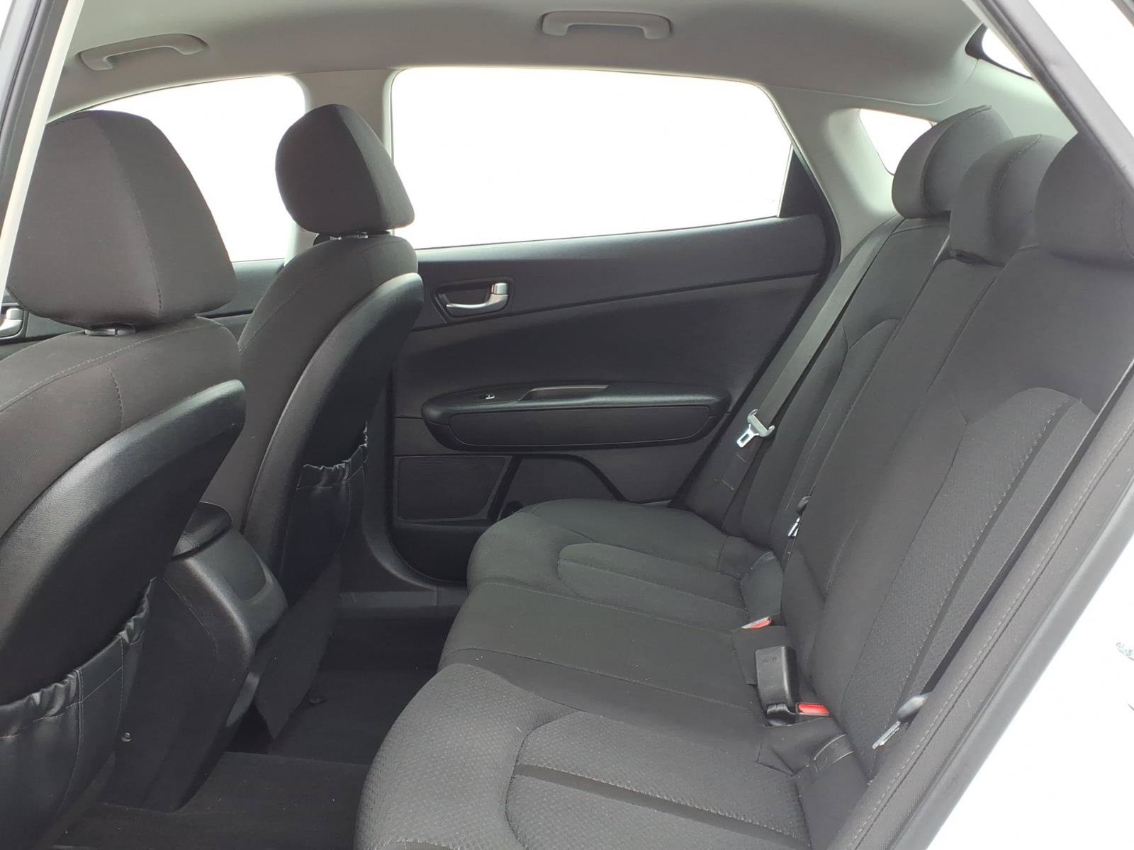 Used 2017 Kia Optima LX FWD image 10