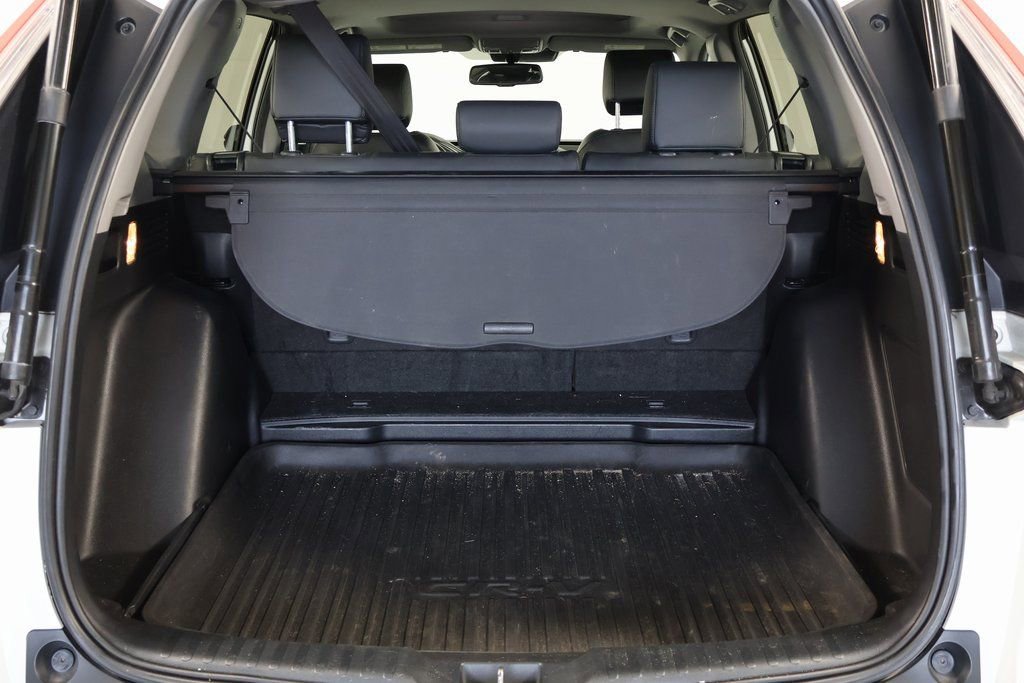 Used 2019 Honda CR-V Touring image 14