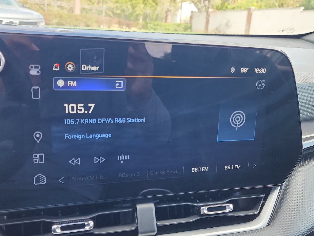 Used 2025 Chevrolet Equinox LT w/ Convenience Package II FWD image 16