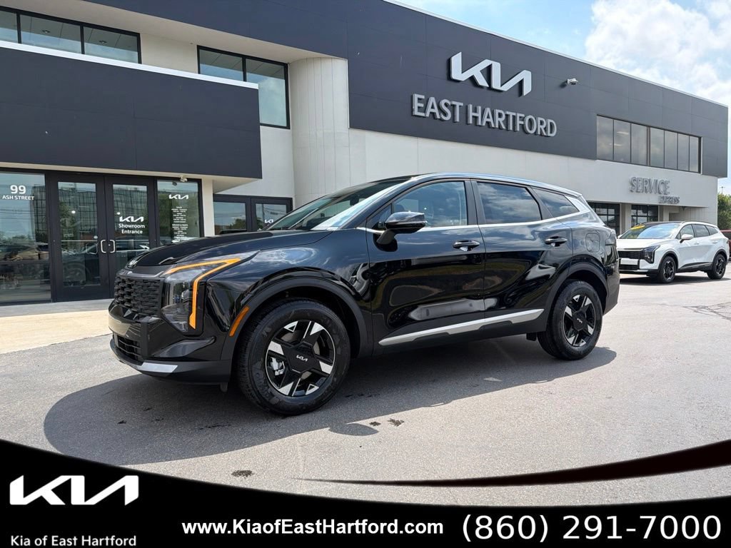 New 2026 Kia Sportage LX w/ LX Convenience Package