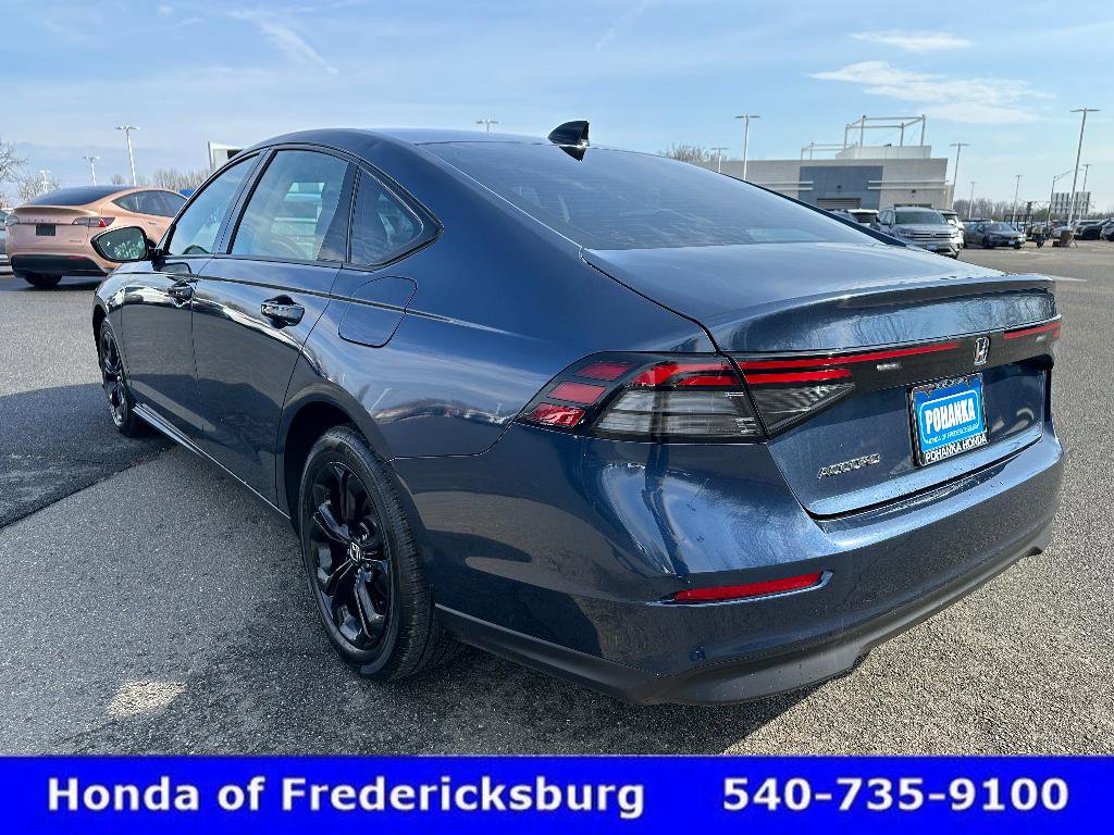 Certified 2025 Honda Accord SE image 4