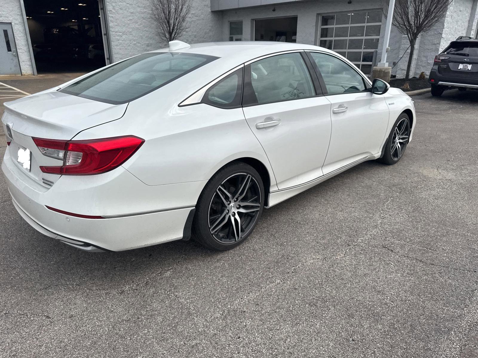 Used 2022 Honda Accord Touring image 9