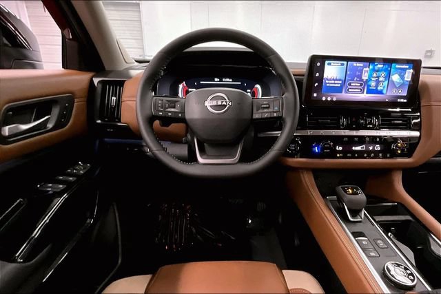 New 2026 Nissan Pathfinder Platinum AWD/4WD image 22