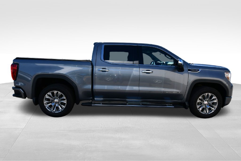 Used 2022 GMC Sierra 1500 Denali w/ Driver Alert Package II AWD/4WD image 10