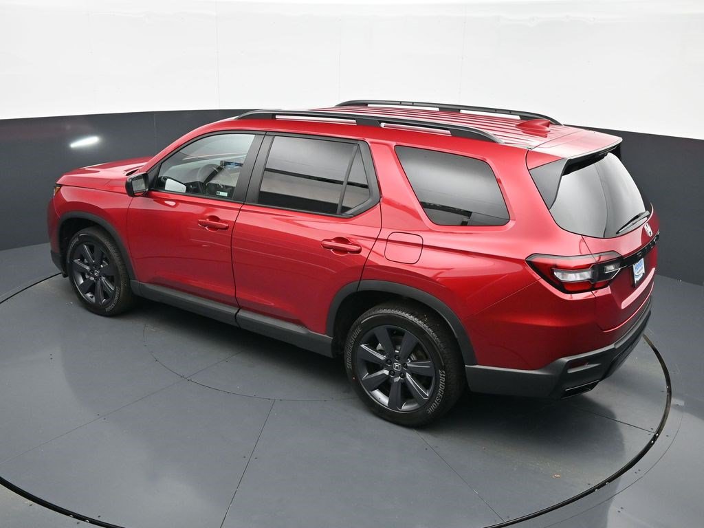 Used 2026 Honda Pilot Sport image 18