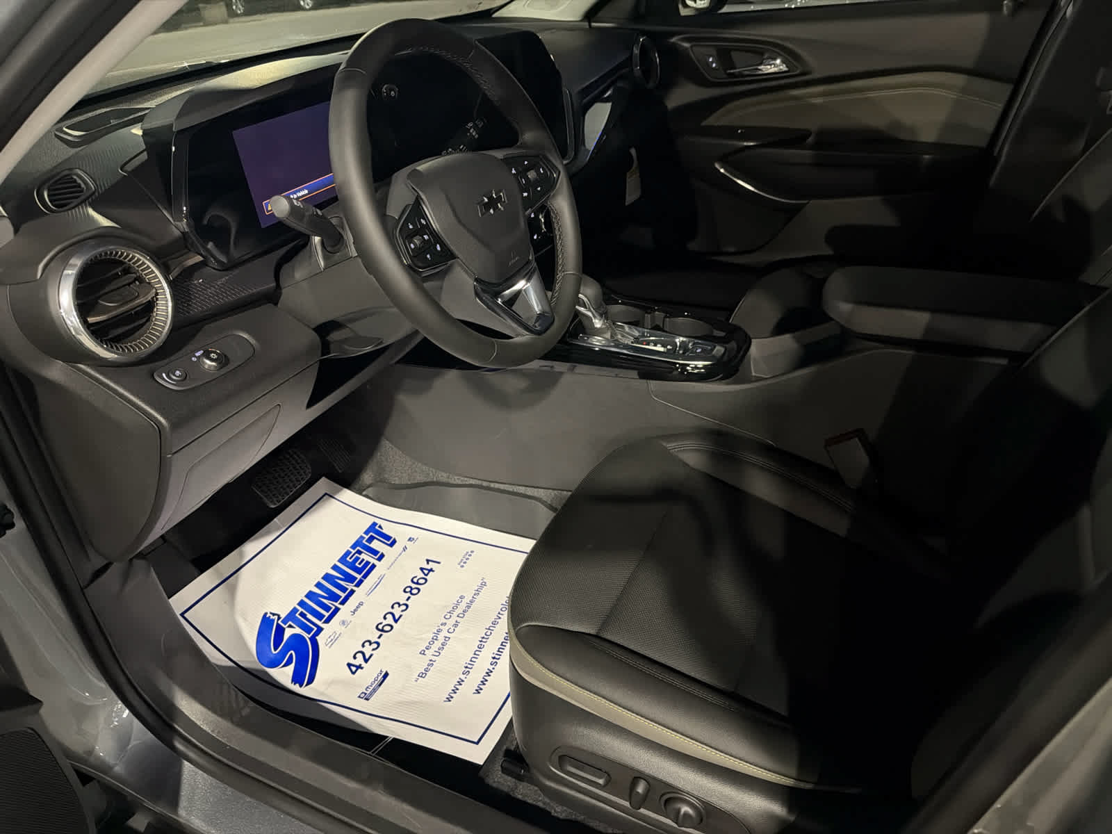 New 2026 Chevrolet Trax ACTIV w/ Sunroof Package FWD image 21
