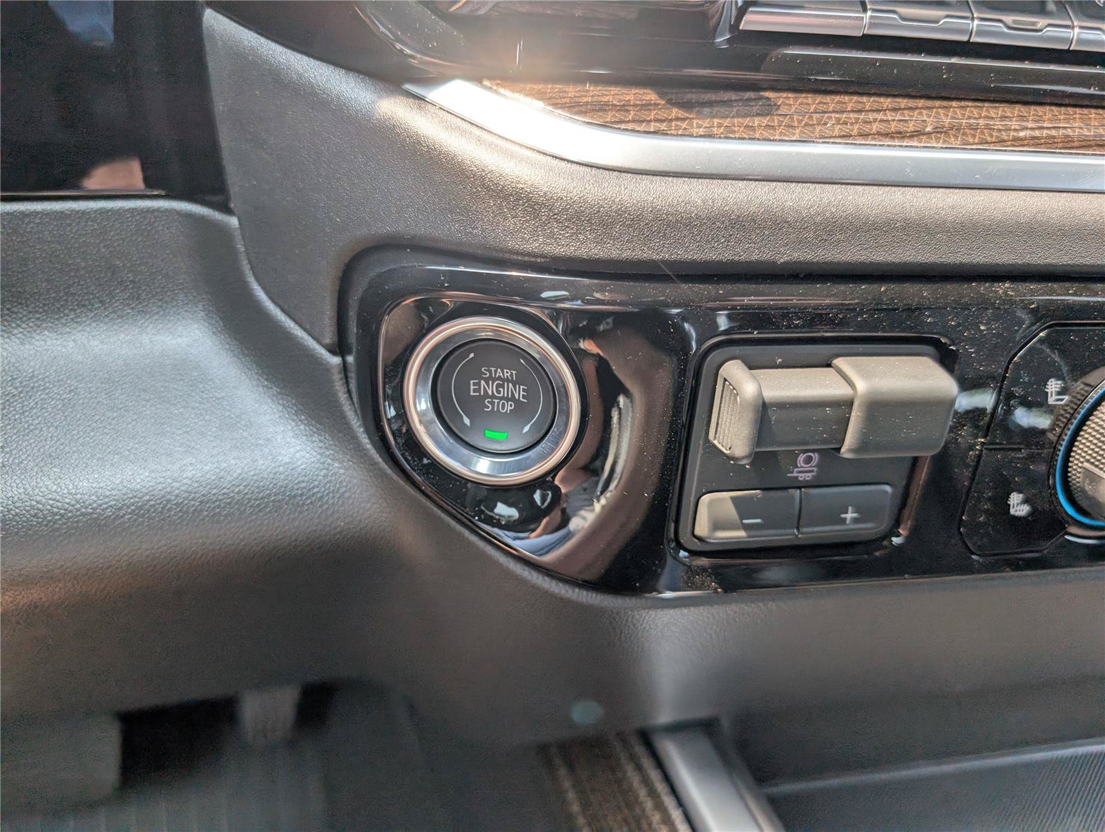 New 2026 Chevrolet Silverado 1500 LT Trail Boss w/ Convenience Package II AWD/4WD image 24