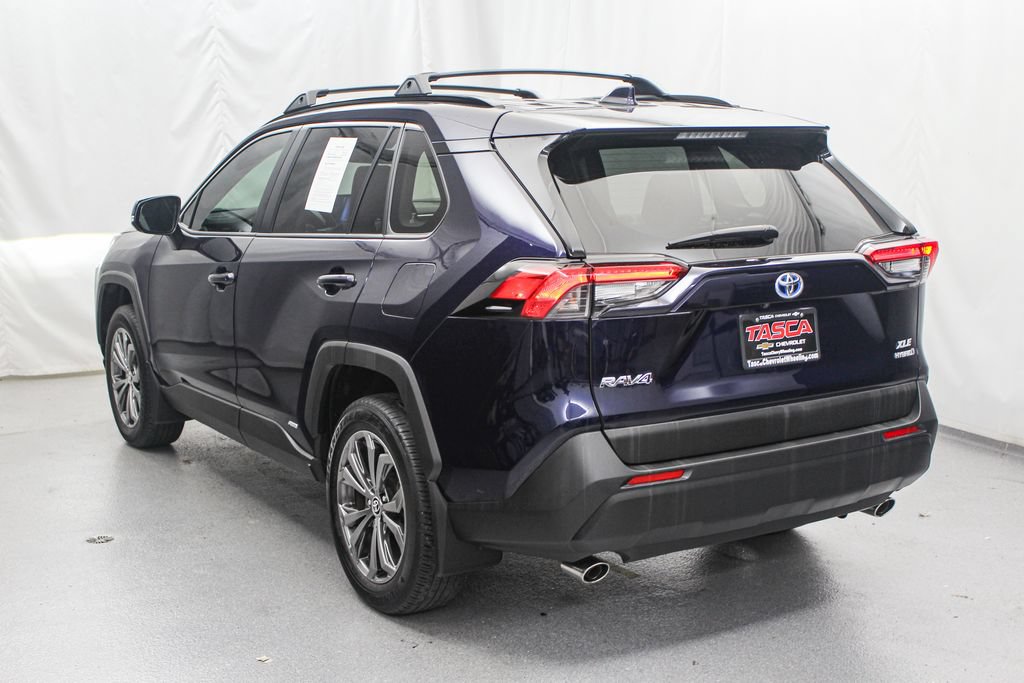 Used 2024 Toyota RAV4 XLE Premium w/ Weather Package AWD/4WD image 6