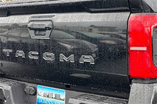 Used 2025 Toyota Tacoma TRD Sport image 22
