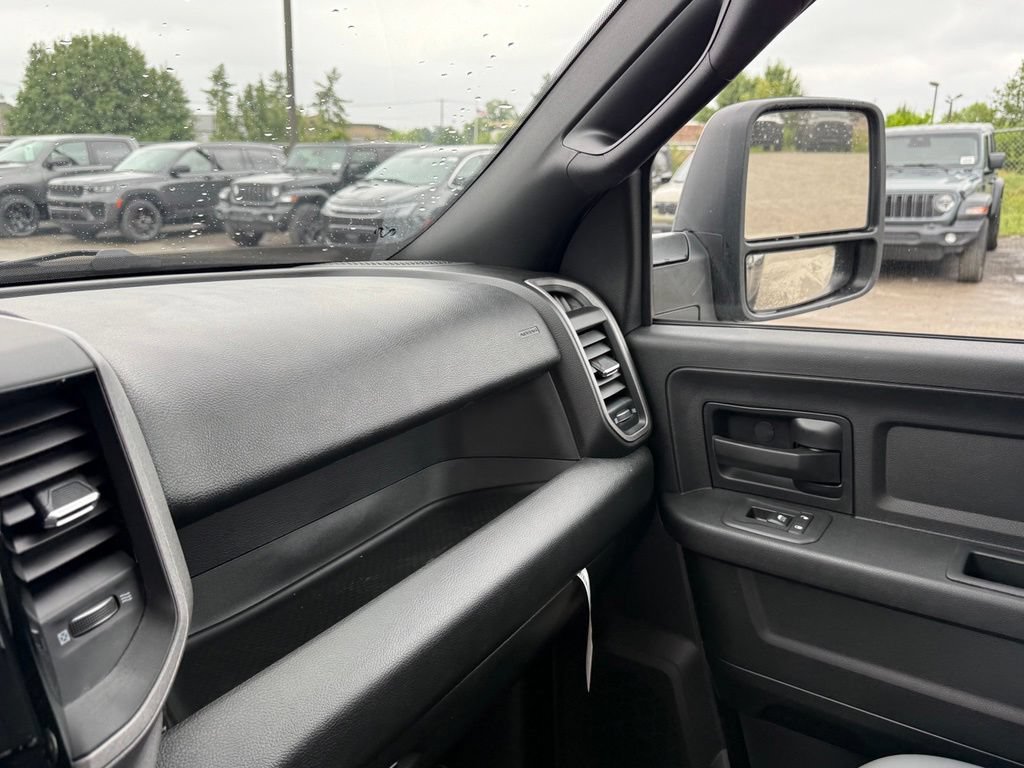 New 2026 RAM 3500 Tradesman AWD/4WD image 21