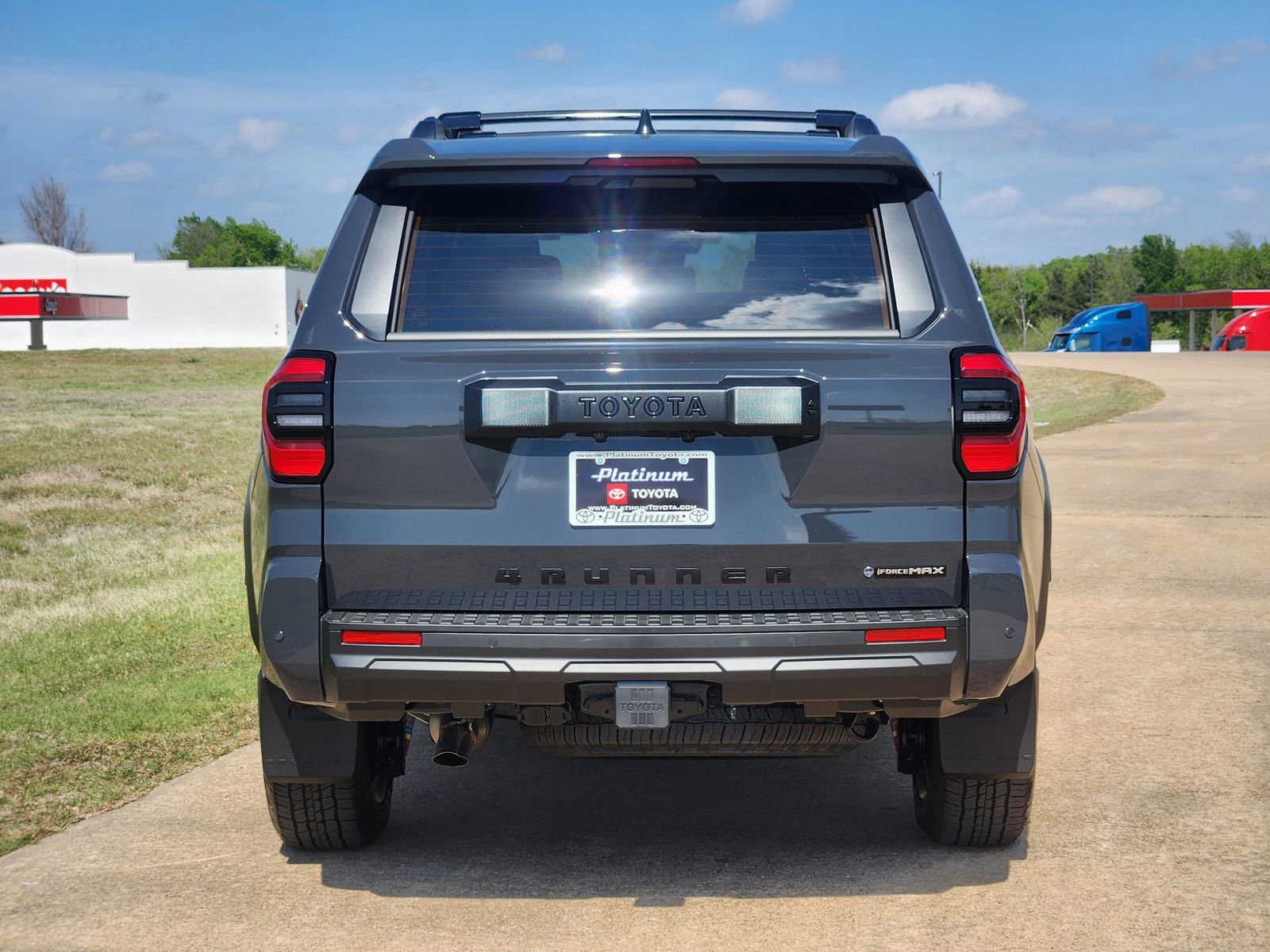 New 2026 Toyota 4Runner TRD Off-Road Premium w/ Tow Technology Package AWD/4WD image 8