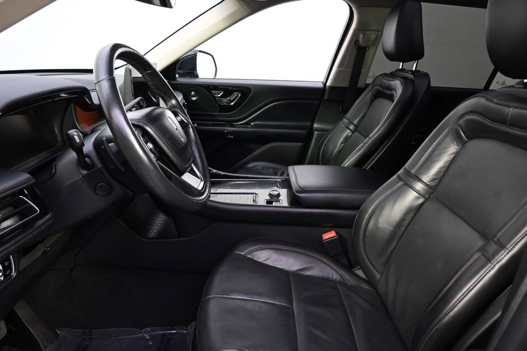 Certified 2023 Lincoln Aviator Reserve w/ Equipment Group 201A AWD/4WD image 13