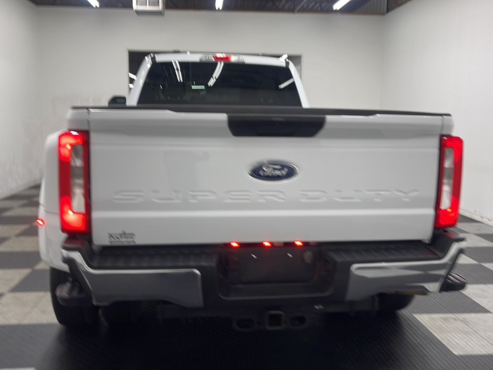 Used 2025 Ford F350 XLT AWD/4WD image 15