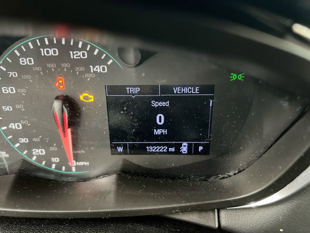 Used 2020 Chevrolet Trax LS FWD image 13