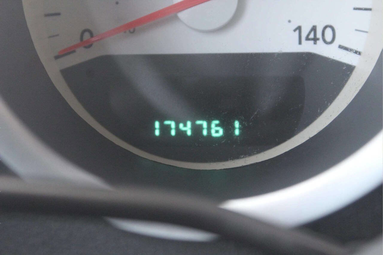 Used 2007 Dodge Charger w/ Comfort Seating Group image 6