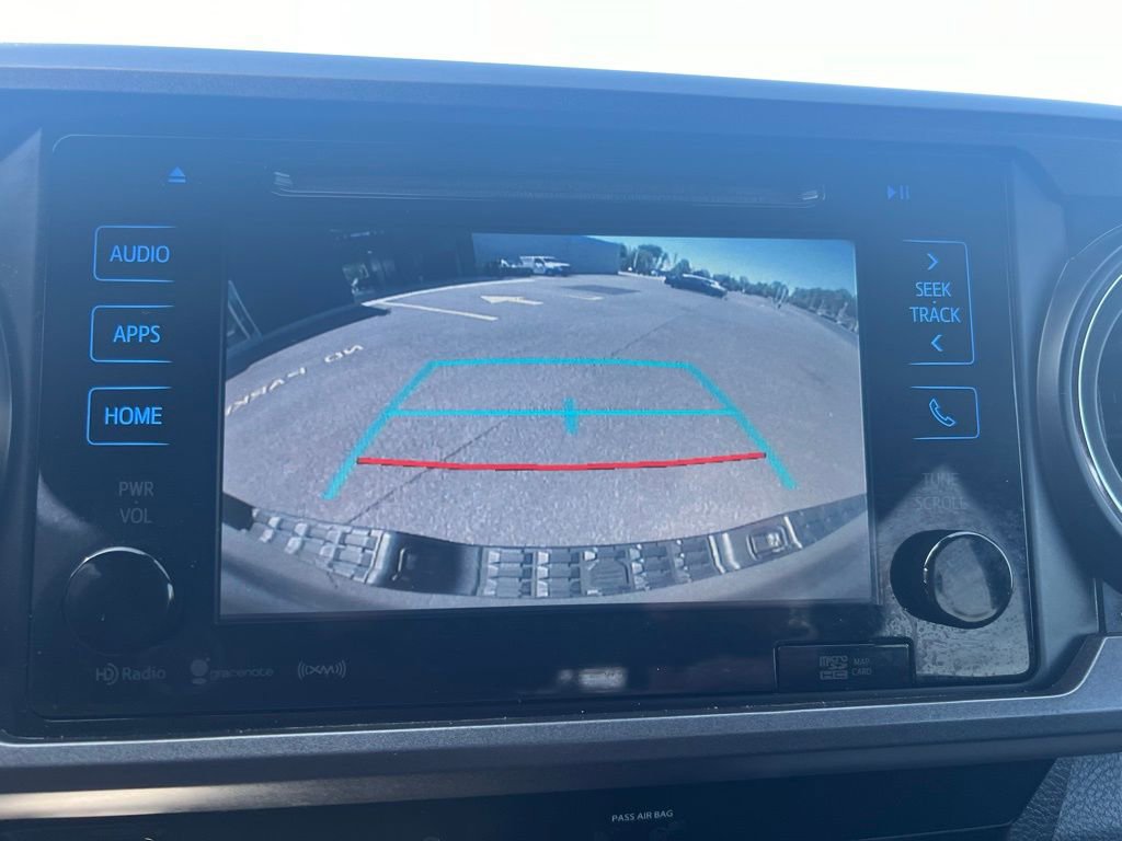 Used 2018 Toyota Tacoma TRD Sport w/ Technology Package image 16