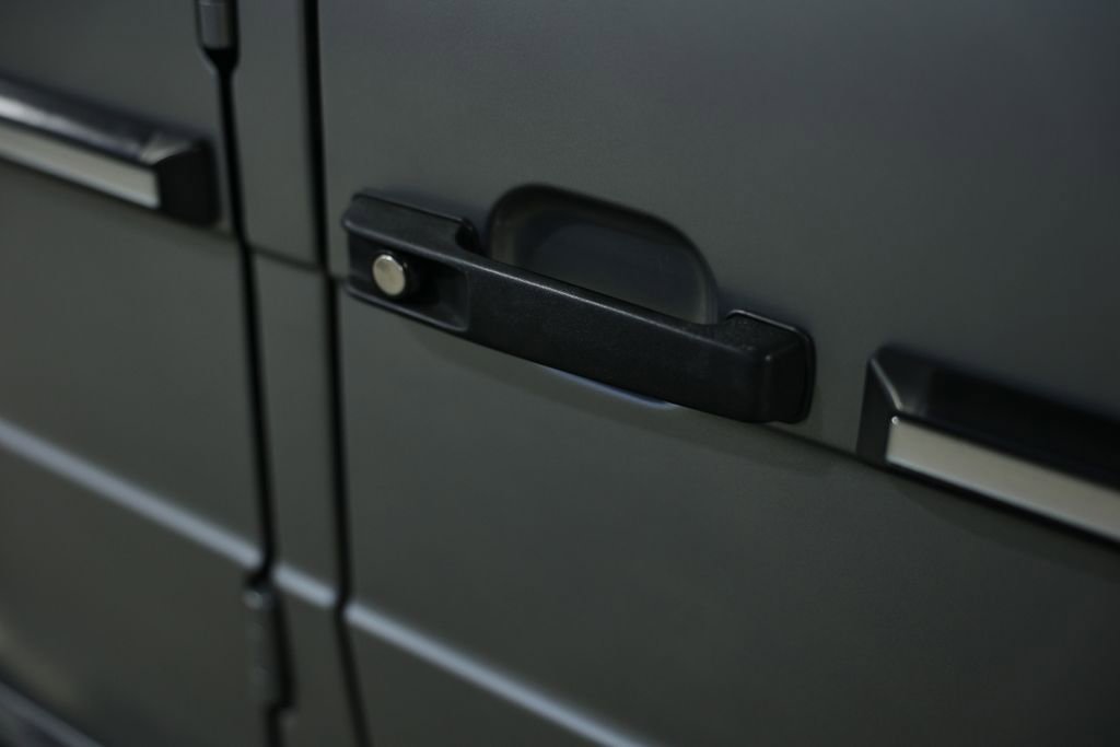 Used 2016 Mercedes-Benz G 63 AMG 4MATIC image 17