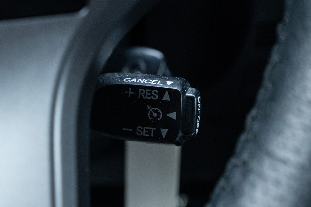 Used 2018 Toyota 4Runner SR5 image 19