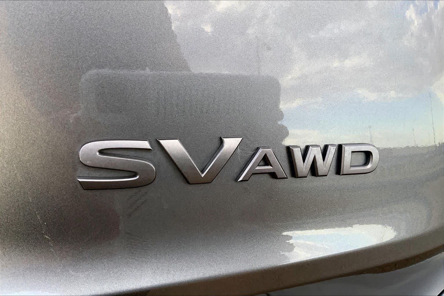 Used 2024 Nissan Rogue SV AWD/4WD image 30