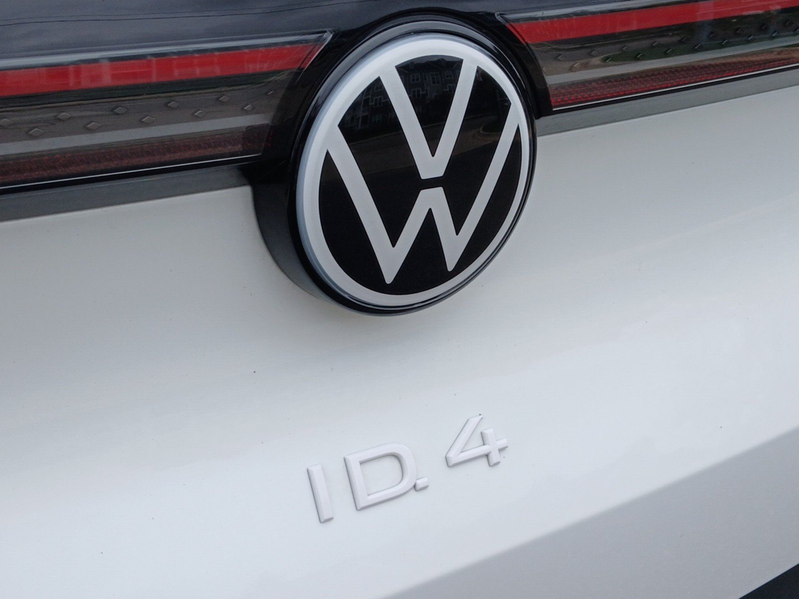 Certified 2023 Volkswagen ID.4 Pro S AWD/4WD image 25