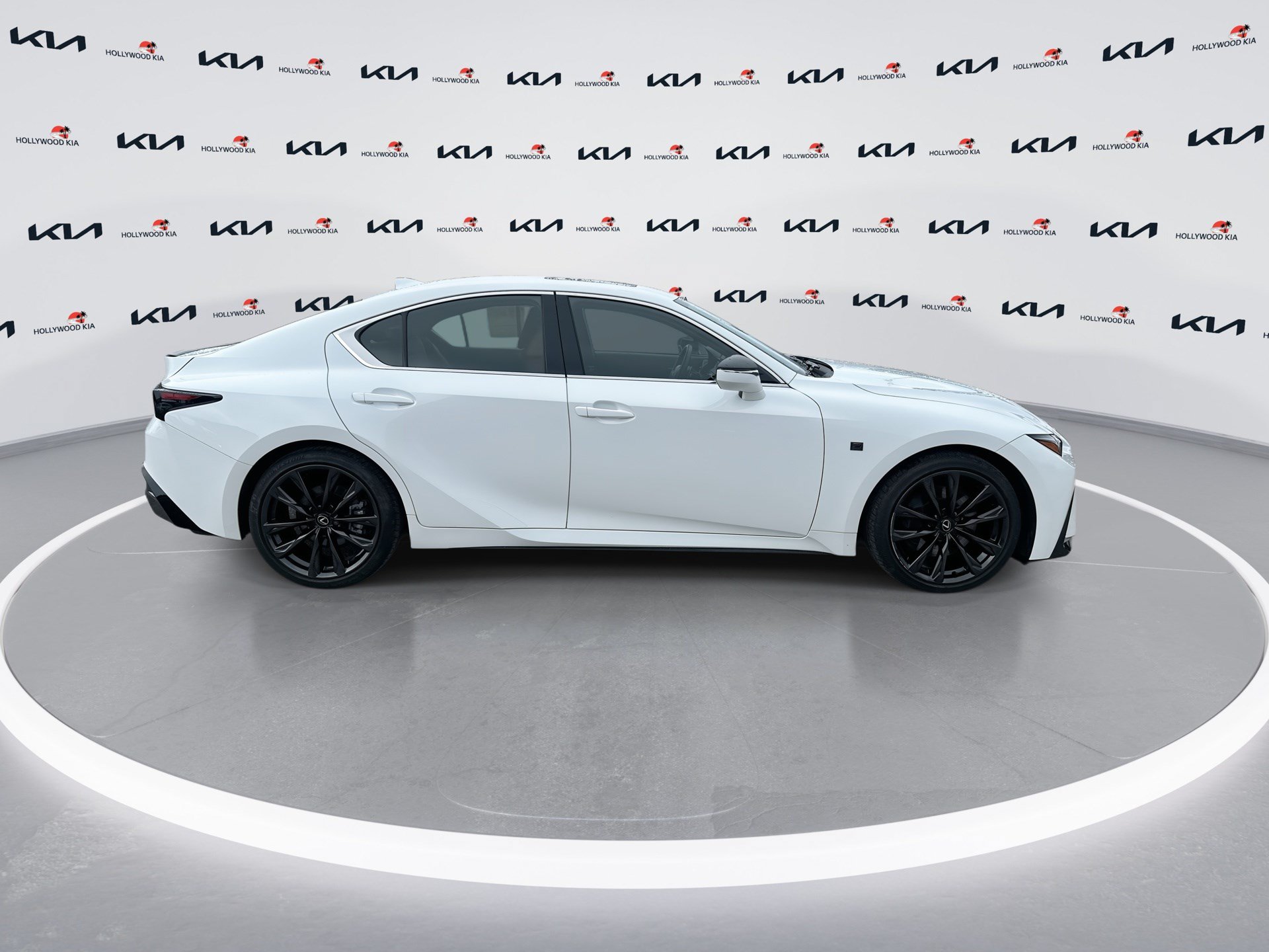 Used 2025 Lexus IS 350 F Sport w/ Accessory Package 2 RWD image 9