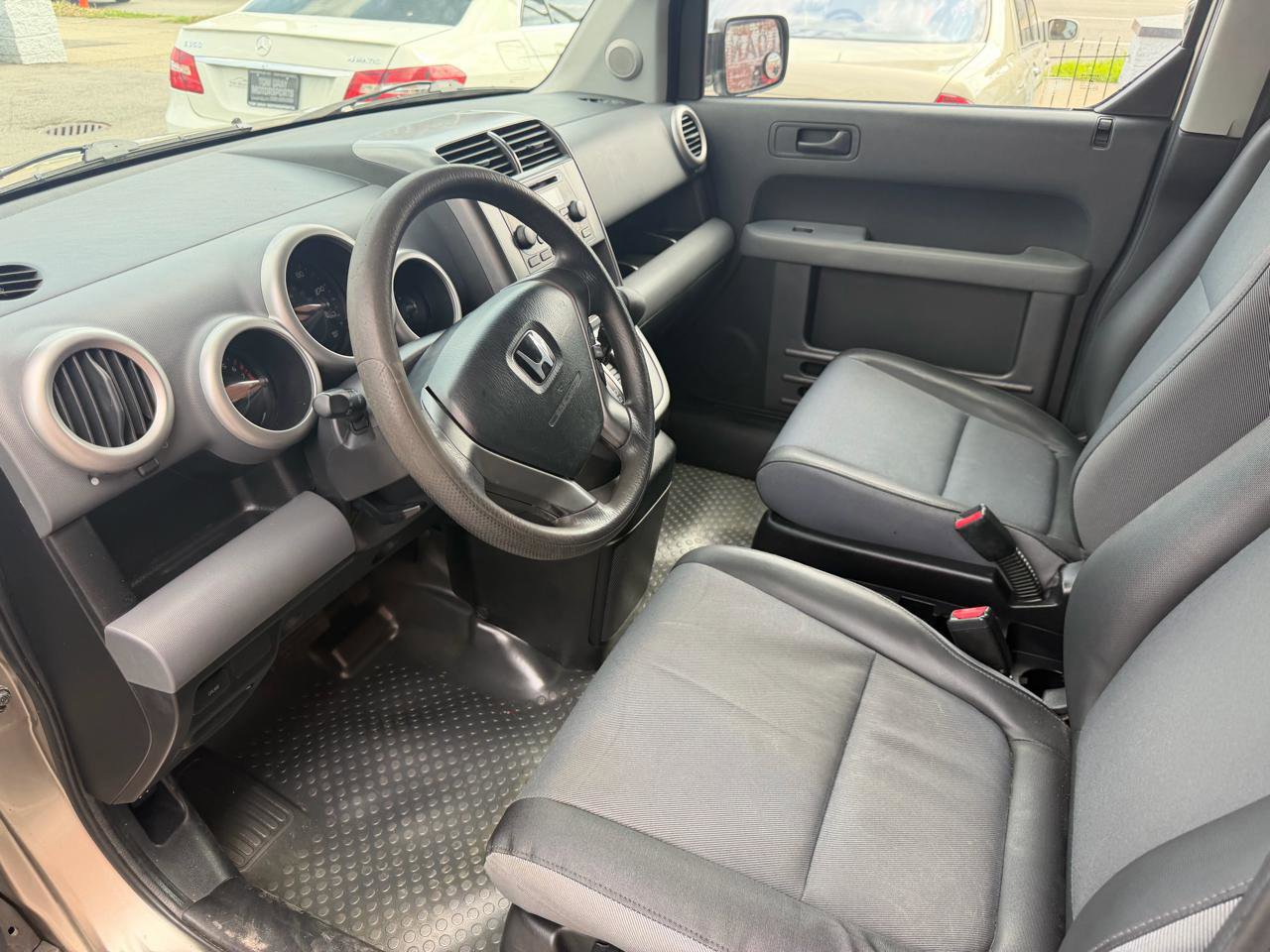 Used 2003 Honda Element EX image 6