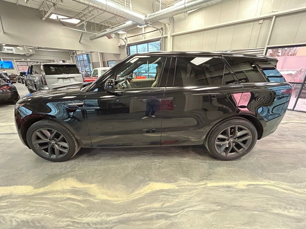Used 2023 Land Rover Range Rover Sport SE Dynamic AWD/4WD image 34