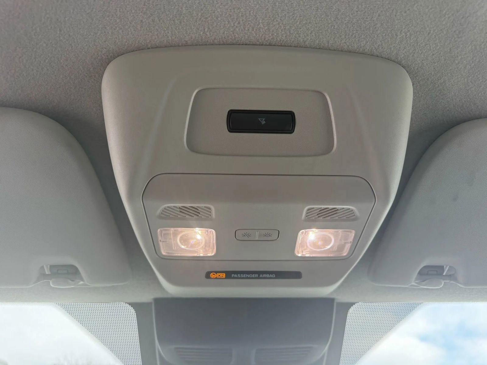 Used 2022 Ford Transit 250 Low Roof image 28