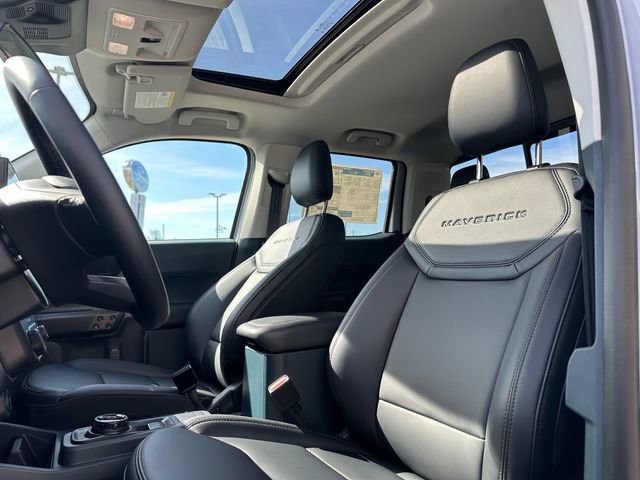New 2026 Ford Maverick Lariat w/ Black Appearance Package image 10