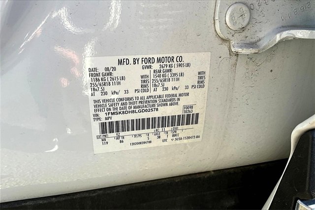 Used 2020 Ford Explorer XLT w/ Comfort Package image 16