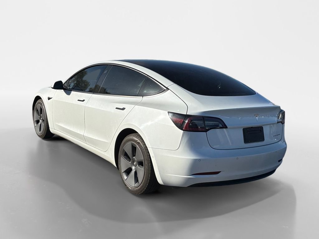 Used 2022 Tesla Model 3 Long Range AWD/4WD image 3